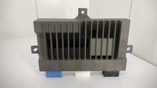 Amplificateur audio peugeot d'occasion  Villegusien-le-Lac