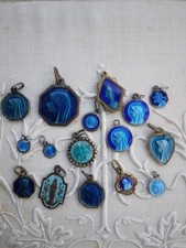 Blue enameled religious d'occasion  Expédié en Belgium