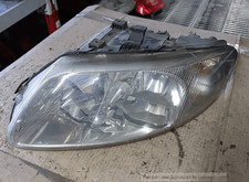 Proiettore chrysler voyager usato  Italia