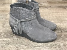 Crocs size womens for sale  Round Lake