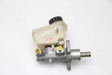 Brake master cylinder d'occasion  Expédié en Belgium
