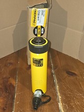 Vérin hydraulique enerpac d'occasion  Ciry-le-Noble