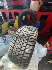 Dunlop invernali 225 usato  Frattamaggiore