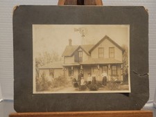 Vintage farm house for sale  Parkston