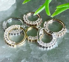 1 peça anel segmento articulado ventilador gema baguete 16g septo clicador hélice orbital Daith comprar usado 1 peça anel segmento articulado ventilador gema baguete 16g septo clicador hélice orbital Daith comprar usado  Enviando para Brazil