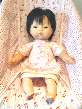 Poupée corolle asiatique d'occasion  Wingles