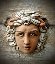 Maschera testa medusa usato  Venezia