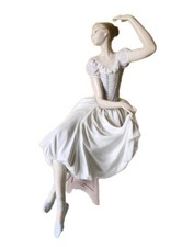 Lladro weary ballerina. for sale  HEBDEN BRIDGE