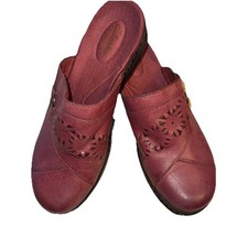 Clarks burgandy leather for sale  Hebron