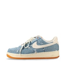 Nike levi air d'occasion  Expédié en Belgium