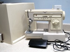 Usado, Máquina de costura Singer Stylist modelo 522, portátil, braço livre, estojo, pedal. TESTADO comprar usado  Enviando para Brazil