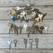 Vintage piece lot for sale  Gray
