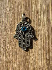 Ciondolo hamsa mano usato  Milano