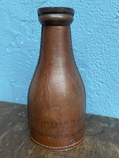 Bouteille cuir leather d'occasion Bouteille cuir leather d'occasion  Chatou