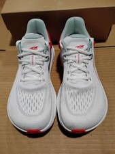 Usedlikenew altra women for sale  Ridgefield