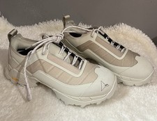 Scarpe unisex trekking usato  Boretto