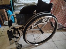 Carrozzina superleggera disabi usato  Chignolo Po