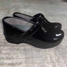 dansko 39 clogs w s for sale  South San Francisco