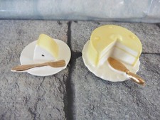 Shakers vintage de sal e pimenta ~Um bolo em miniatura de boa qualidade e fatia de bolo comprar usado  Enviando para Brazil