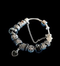Bracciale charm donna usato  Venetico