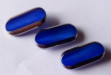 Boutons verre bleu d'occasion Boutons verre bleu d'occasion  Cambremer