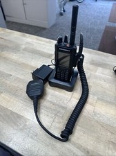 Rádio bidirecional Motorola R7 MOTOTRBO AAH06RDN9WA1AN com carregador e microfone RM730 comprar usado  Enviando para Brazil