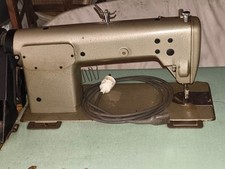 Machine coudre industrielle d'occasion  La Garde