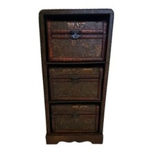Small storage trunks for sale  Arlington