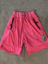 Shorts de malha rosa John Geiger com bolsos com zíper e logotipo patch, usado comprar usado  Enviando para Brazil