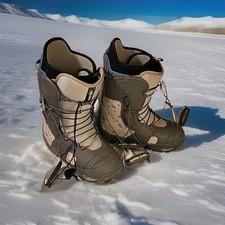 Burton emerald women for sale  Georgetown
