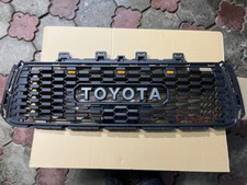Front grille 2010 for sale  Ontario