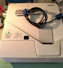 videoproiettore hdmi usato videoproiettore hdmi usato  Sarno