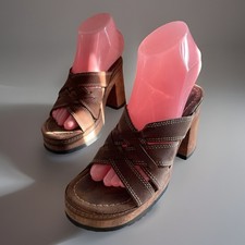 Sandálias saltos vintage anos 90 Y2K Bongo plataforma robusta tamanho 6 couro madeira tiras comprar usado Sandálias saltos vintage anos 90 Y2K Bongo plataforma robusta tamanho 6 couro madeira tiras comprar usado  Enviando para Brazil