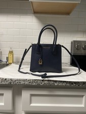 Usado, Bolsa tiracolo Michael Kors azul marinho comprar usado Usado, Bolsa tiracolo Michael Kors azul marinho comprar usado  Enviando para Brazil