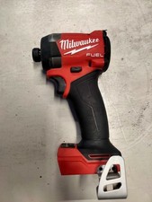 Avvitatore impatto milwaukee usato  Fontanellato