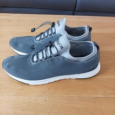 Henleys mens trainers for sale  SLOUGH