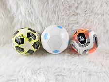 3 pelotas de fútbol súper geniales - Premier League y Champions League - Nike segunda mano  Embacar hacia Argentina