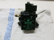 Top gewährleistung ölpumpe gebraucht kaufen Top gewährleistung ölpumpe gebraucht kaufen  Gröbzig