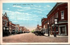 Cartão postal antigo Quinta Avenida Antigo Wisconsin D10, usado comprar usado Cartão postal antigo Quinta Avenida Antigo Wisconsin D10, usado comprar usado  Enviando para Brazil