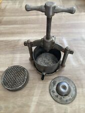 Petit pressoir acier d'occasion  Archiac