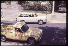 1974? Ford Courier Pickup Truck e Volkswagen Squareback foto deslizante vintage década de 1970 comprar usado  Enviando para Brazil