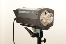 Flash broncolor monotorcia usato  Monza