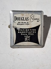 PLACAS DE IDENTIFICAÇÃO DISTINTAS VINTAGE DOUGLAS - STAMAC CLIPE PUBLICITÁRIO comprar usado  Enviando para Brazil