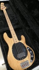 Sterling musicman ray34 d'occasion  Expédié en Belgium