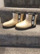Ugg waterproof boots for sale  MAIDENHEAD