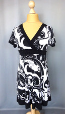 Jolie robe moulante d'occasion  Paimbœuf
