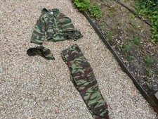 Lot tenues militaires d'occasion  Louveciennes