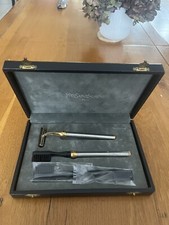 Yves saint laurent d'occasion  Expédié en Belgium