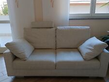 Divano posti tessuto usato  Meda