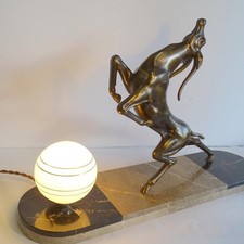 Lampe ambiance antilope. d'occasion  Thiviers
